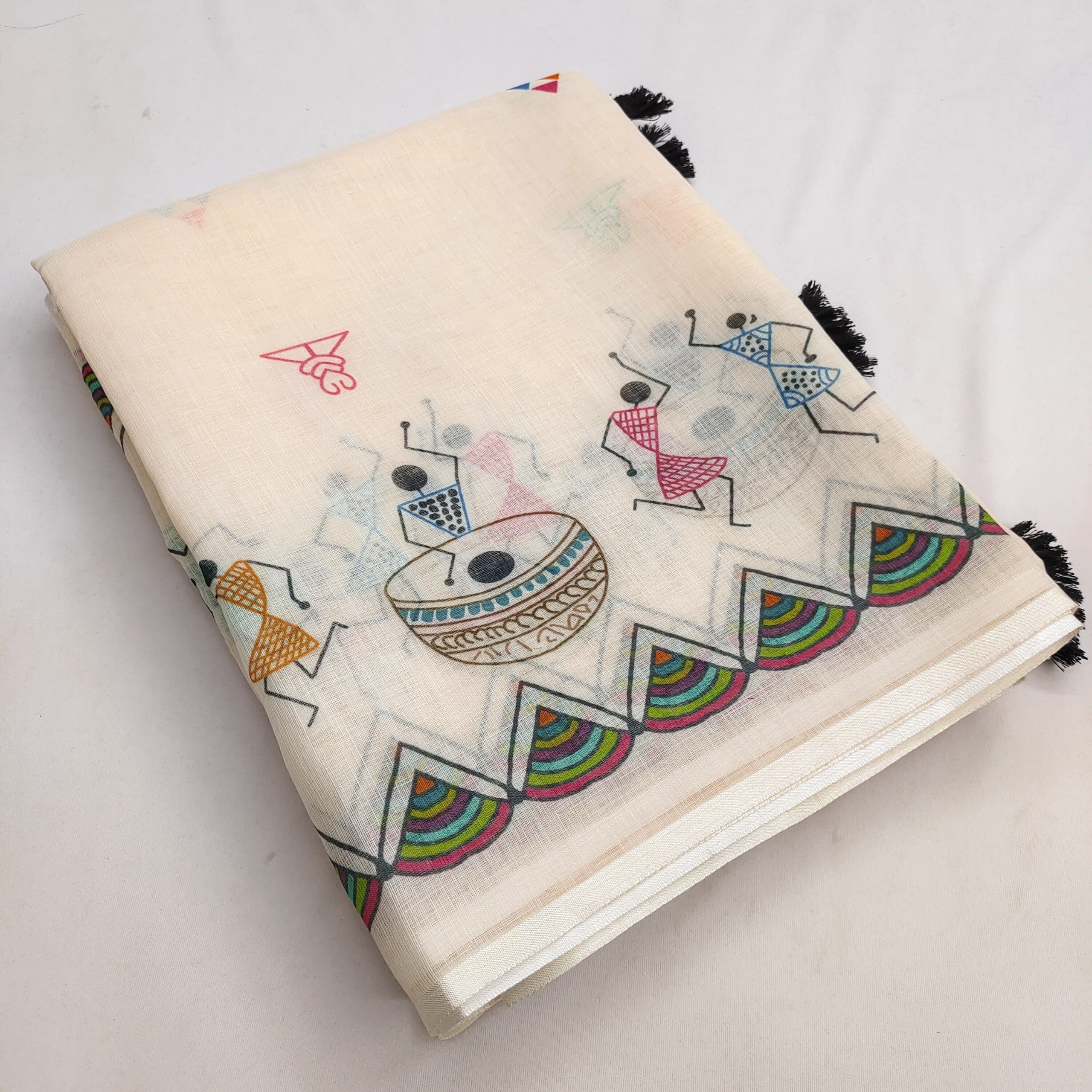 SOFT LINEN COTTON WARLI printed Saree with Cotton tassles on pallu & BLOUSE pice