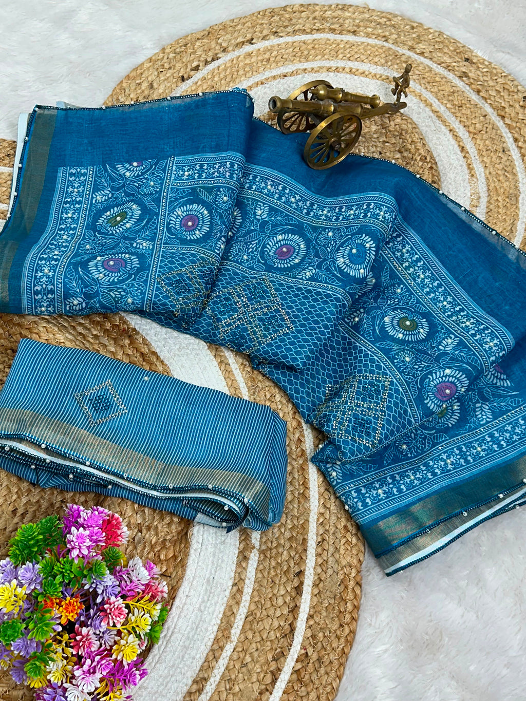 Premium linen Anmol Patta with digital print jarkan diamond work and hand moti attched with beautiful tassel and pari border work