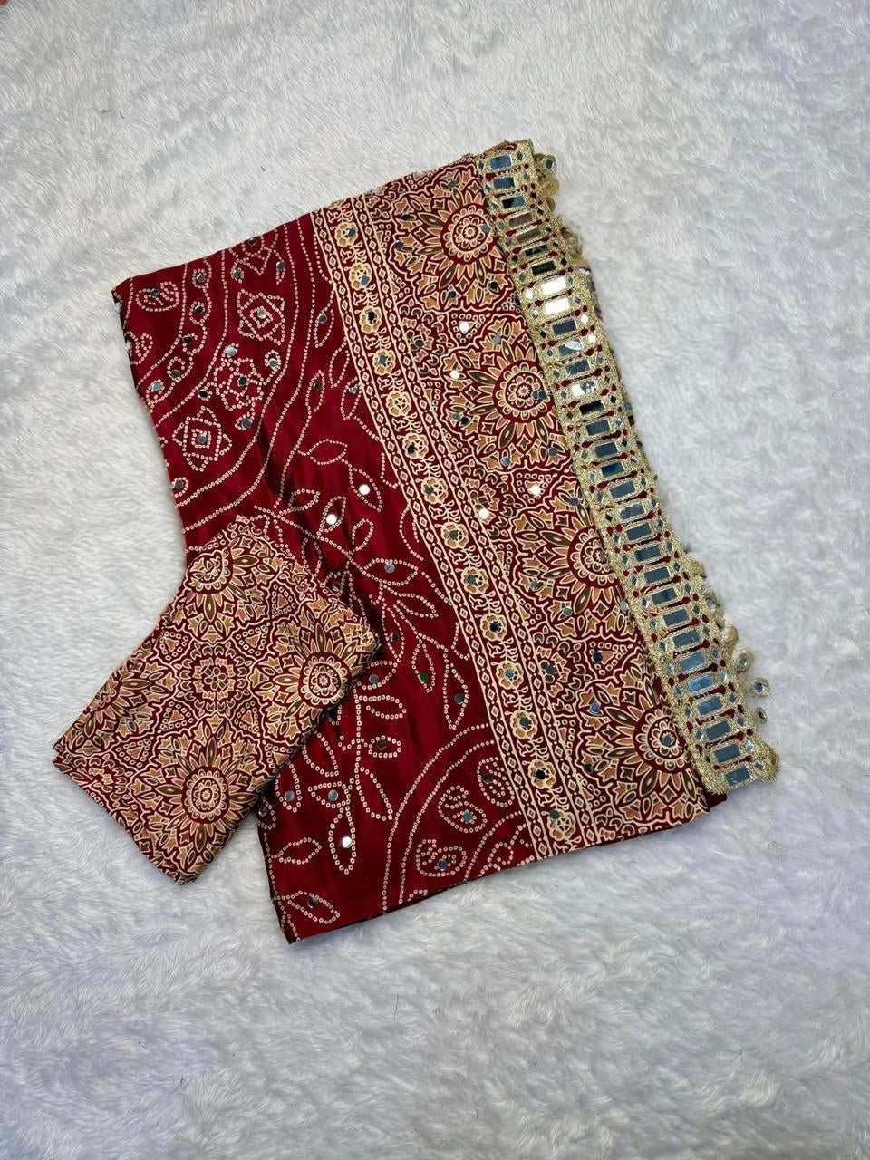 AJRAKH pure Gajji bandhej Supar Mirror Work Saree, Mirror Less Border